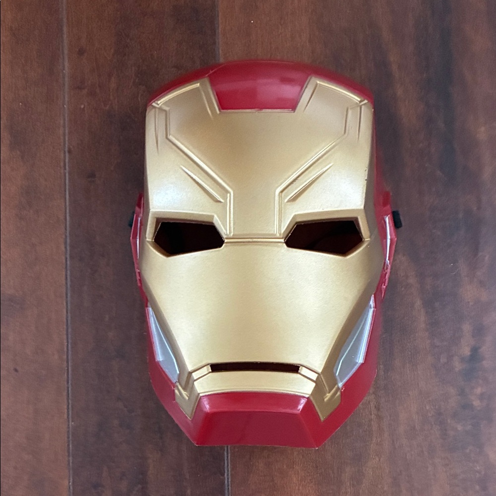 Kids Iron Man mask hard plastic Velcro closure